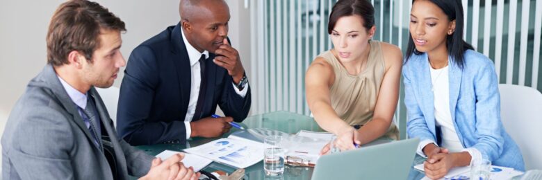 Wir geben die Mehrwertsteuersenkung natürlich an die Teilnehmer*innen der Präsenzseminare weiter